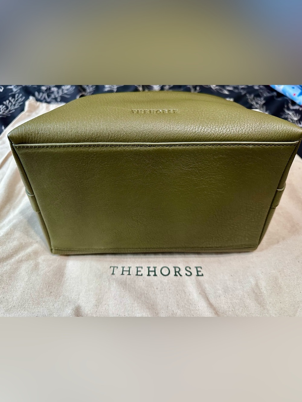 The Horse - Daisy Bag in Olive - Picture 2 of 6